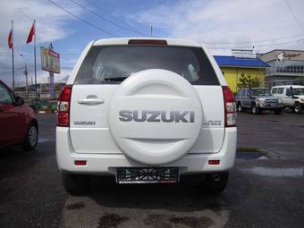 2011 Suzuki Grand Vitara Pictures