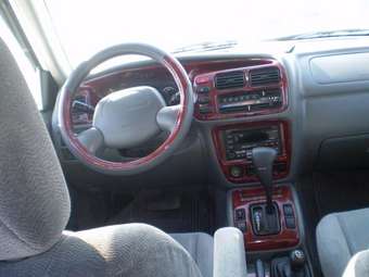 2002 Suzuki Grand Vitara XL-7 Images