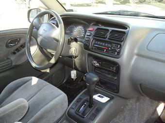 2002 Suzuki Grand Vitara XL-7 Photos