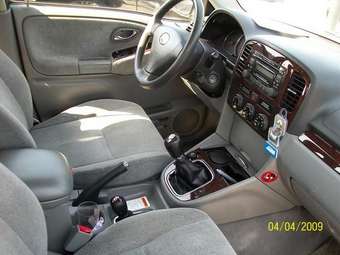 2004 Suzuki Grand Vitara XL-7 Photos