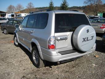 2005 Suzuki Grand Vitara XL-7 Pictures