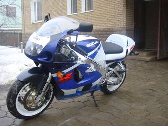 2000 Suzuki GSX-R750 Wallpapers