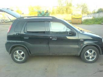 2003 Suzuki Ignis Pics