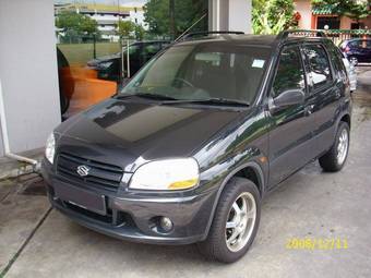 2004 Suzuki Ignis Pictures