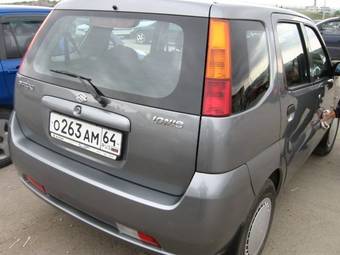 2005 Suzuki Ignis Pictures