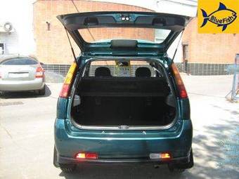 2006 Suzuki Ignis Photos