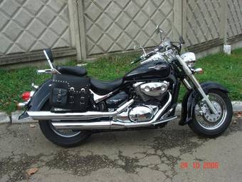 2005 Suzuki Intruder Photos