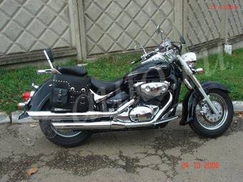 2005 Suzuki Intruder Photos