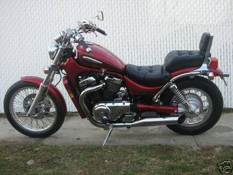 2002 Suzuki INTRUDER 800 Pictures