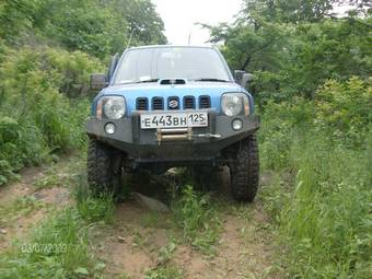 1999 Suzuki Jimny Pictures