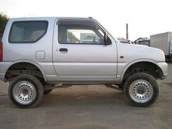 2001 Suzuki Jimny Photos