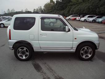 2002 Suzuki Jimny Photos