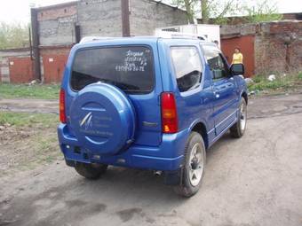 2002 Suzuki Jimny Pictures