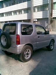 2002 Suzuki Jimny Photos