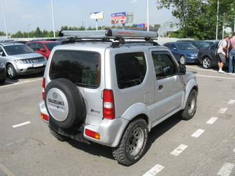 2002 Suzuki Jimny Images