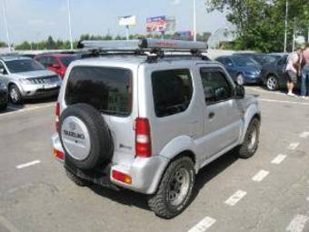 2002 Suzuki Jimny Photos