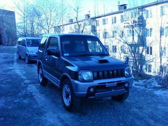 2003 Suzuki Jimny Photos