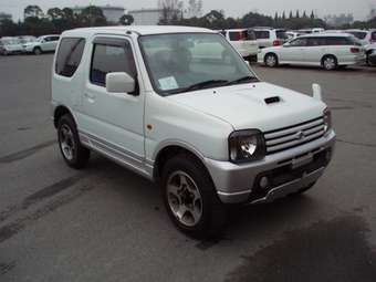 2003 Suzuki Jimny Photos