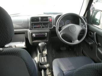2003 Suzuki Jimny Photos