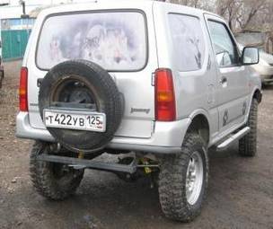 2003 Suzuki Jimny Pictures