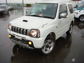 2003 Suzuki Jimny Pictures