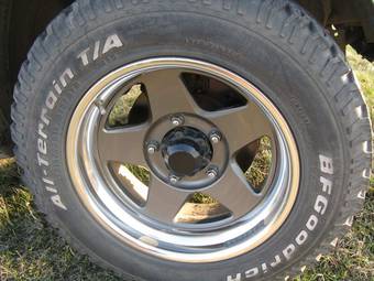 2003 Suzuki Jimny Photos
