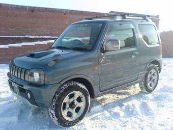 2004 Suzuki Jimny Photos