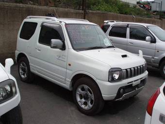 2004 Suzuki Jimny Pictures