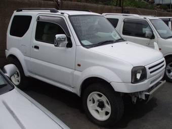 2004 Suzuki Jimny Pictures