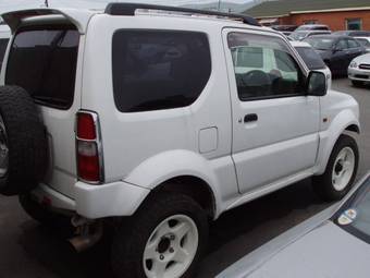 2004 Suzuki Jimny Photos