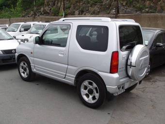2004 Suzuki Jimny Pictures