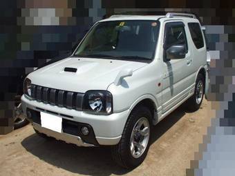 2004 Suzuki Jimny Photos