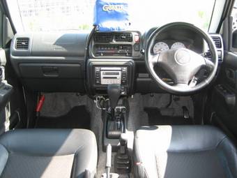 2004 Suzuki Jimny Wallpapers