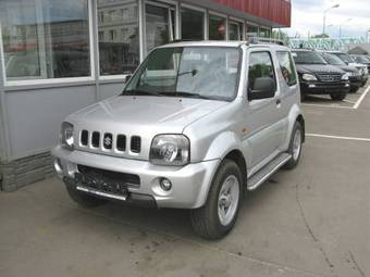 2005 Suzuki Jimny Pictures