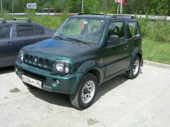 2005 Suzuki Jimny Pictures