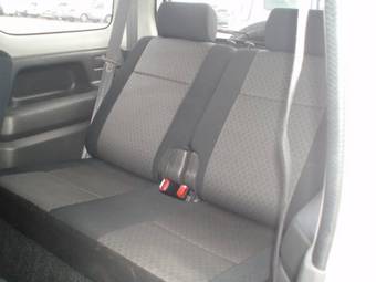 2005 Suzuki Jimny Pictures