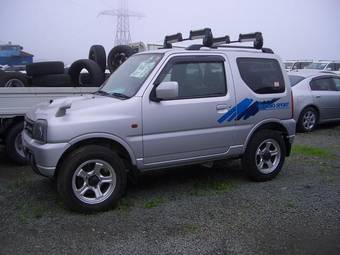 2006 Suzuki Jimny Photos