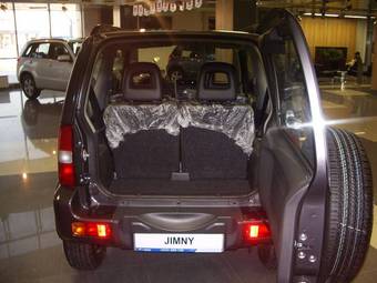 2008 Suzuki Jimny Pictures