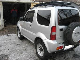 2008 Suzuki Jimny Pictures