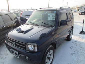 2010 Suzuki Jimny Pictures