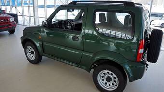 2011 Suzuki Jimny Pictures