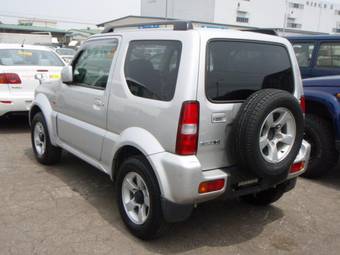 2005 Suzuki Jimny Sierra Photos