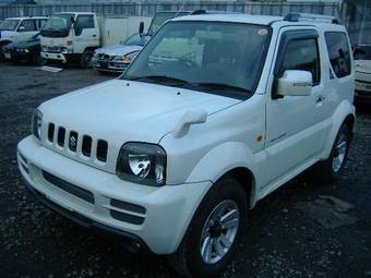 2009 Suzuki Jimny Sierra Photos