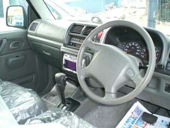 2000 Suzuki Jimny Wide Pictures