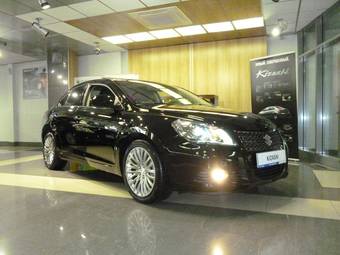 2011 Suzuki Kizashi Pictures