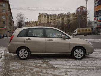 2003 Suzuki Liana Pictures