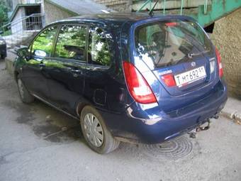 2003 Suzuki Liana Pics