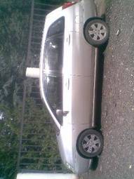 2003 Suzuki Liana Pictures