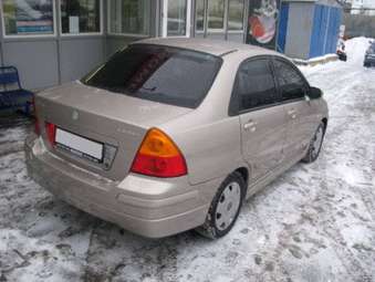 2004 Suzuki Liana Photos