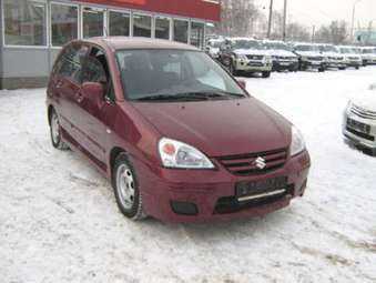 2004 Suzuki Liana Photos